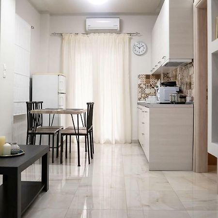 Thessaloniki City Centre Apartment Buitenkant foto